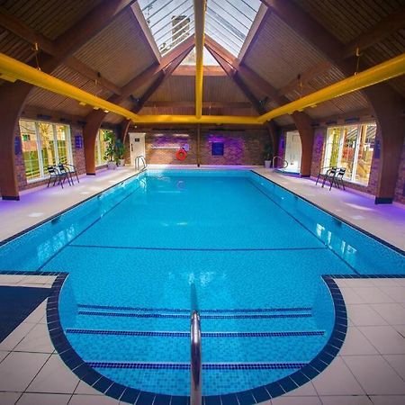 Atholl Apartment - A Unique Apartment In Countryside Park With Wifi And Access To Pool And Bar Perth Zewnętrze zdjęcie